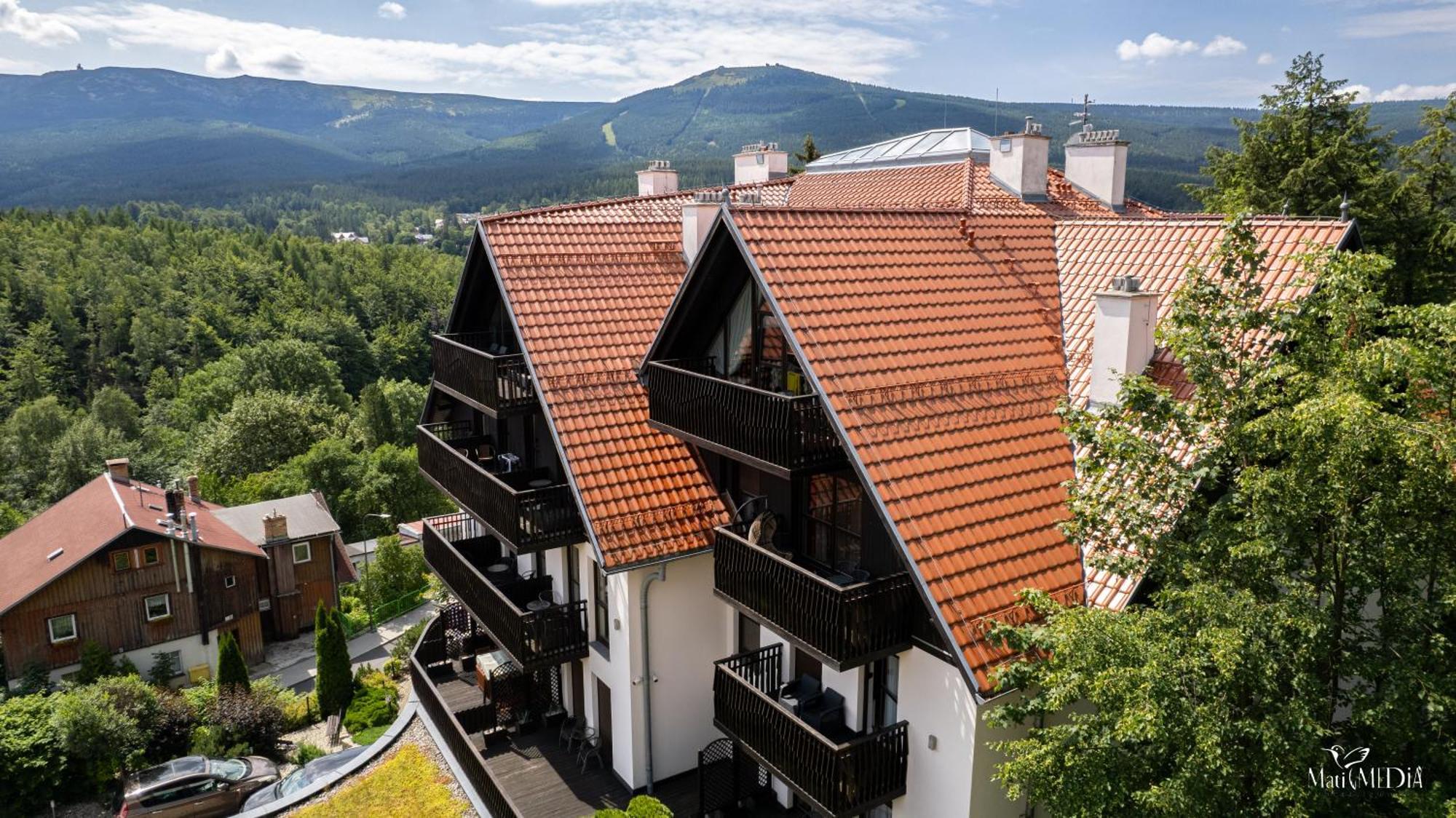 Apartament Panorama Gor - Centrum Miasta Z Widokiem Na Szrenice 스클라르스카포렘바 외부 사진